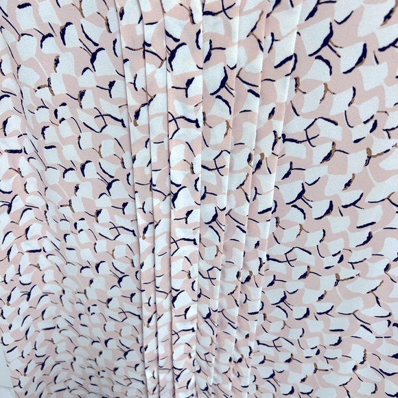 Ann Taylor Blouse - Picture 2 of 3